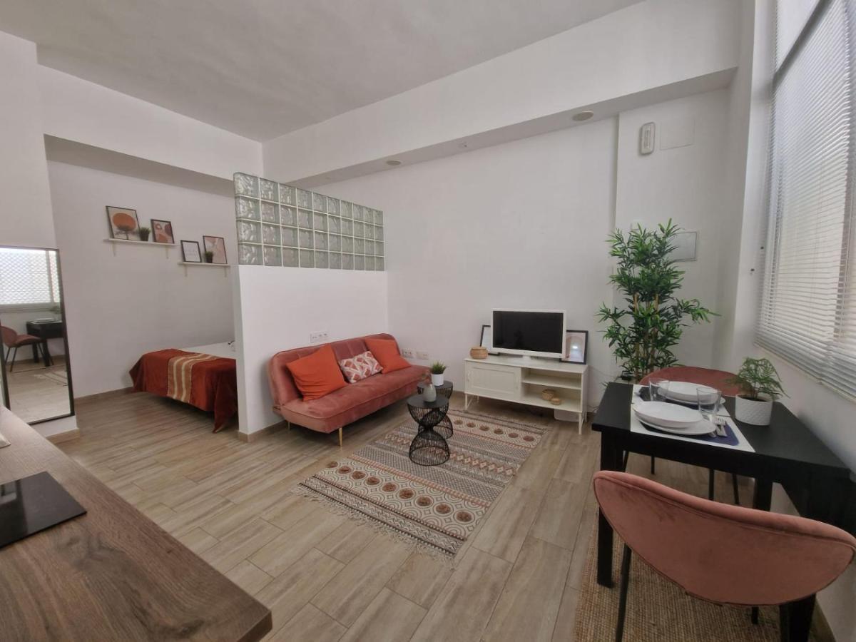 Encantador estudio en Alameda de Hércules Siviglia Esterno foto